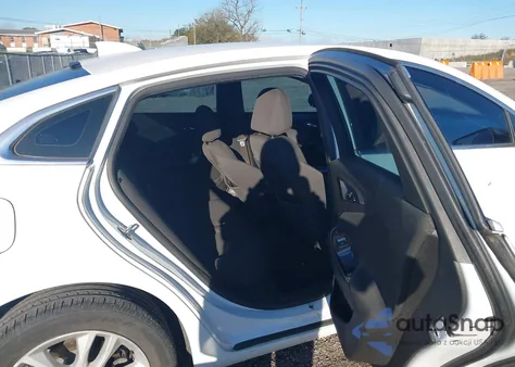 2018 Chevrolet Malibu Lt from USA, damaged, VIN 1G1ZD5ST1JF246787